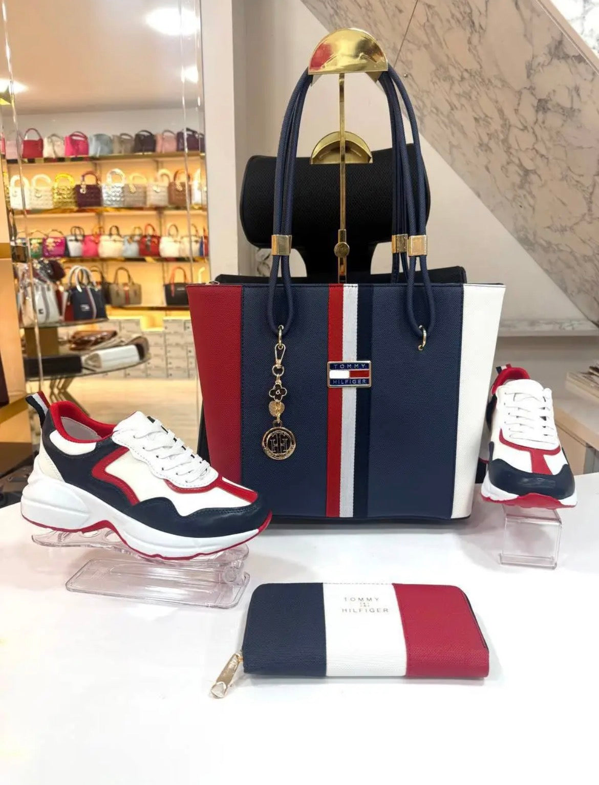 Tmmy bags