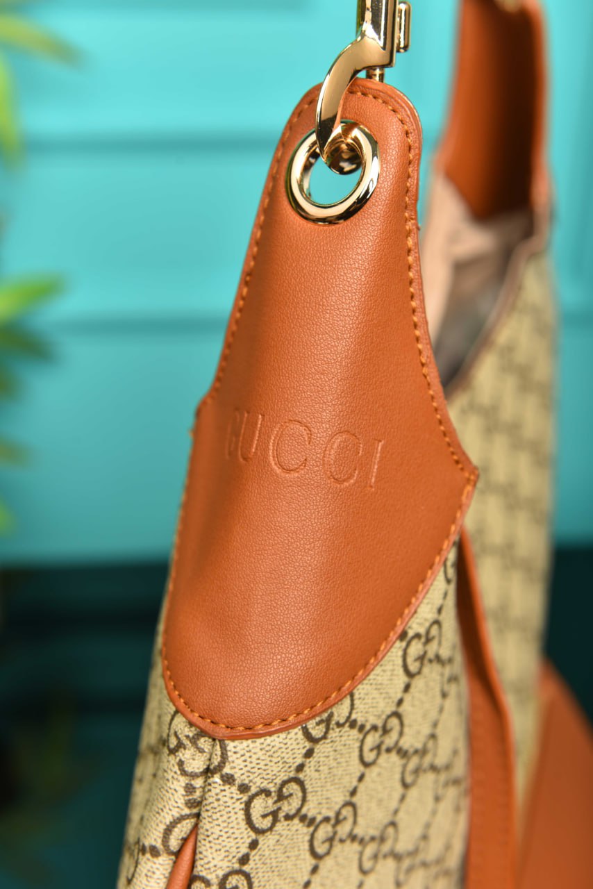 GG - B Large Shoulder Bag