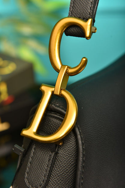 D10R saddle bag (black-gold)
