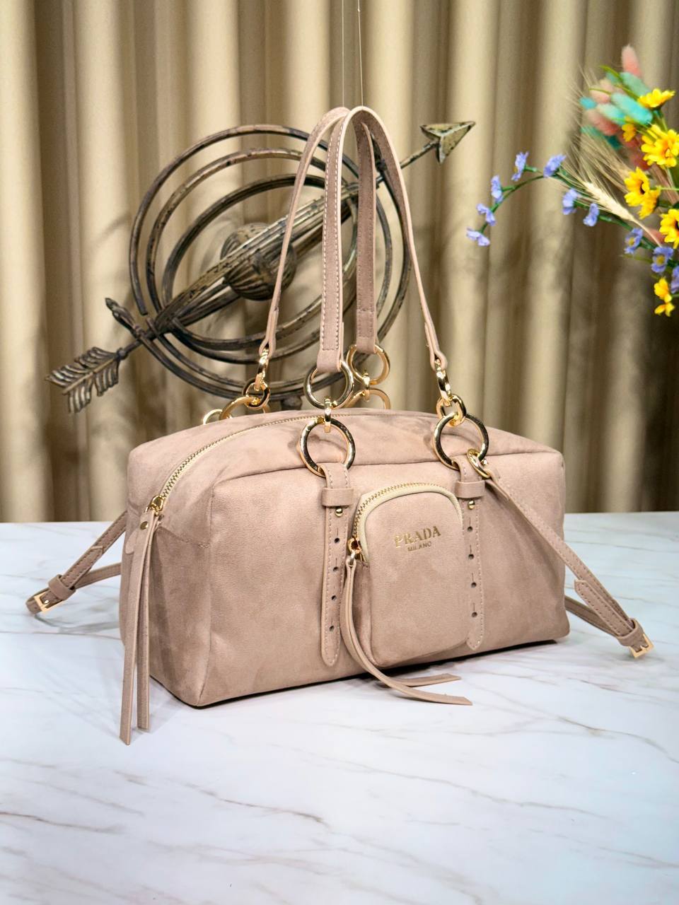 Prd 
Dangle Meium Shoulder Bag