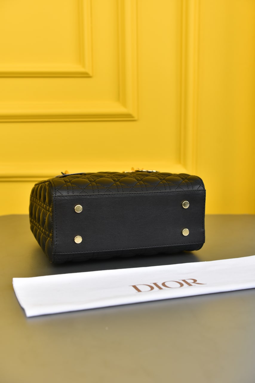 CD - Medium Lady Dior Bag