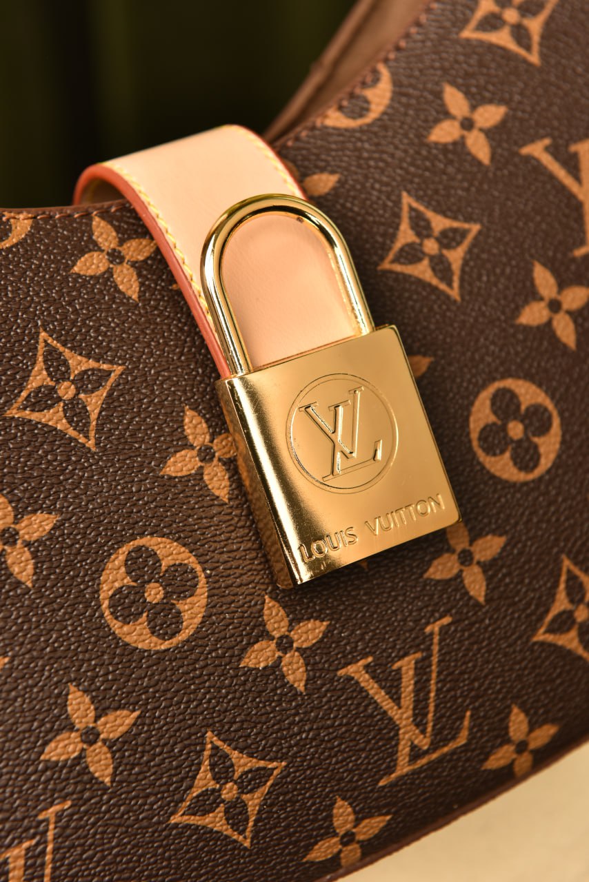 LVS - Low Key Shoulder Bag