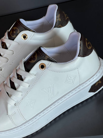 LVS - Shoe