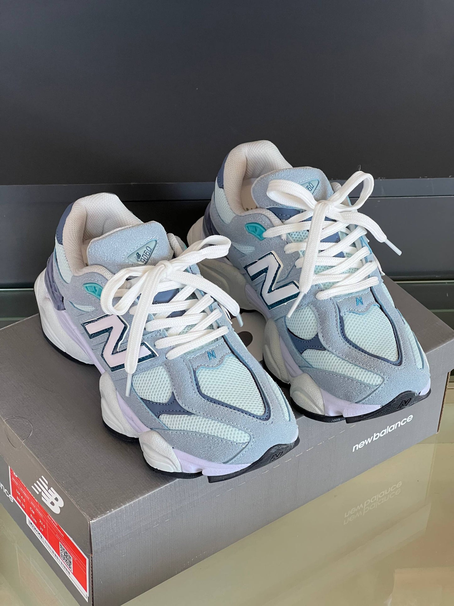 N-W Balance - Shoes