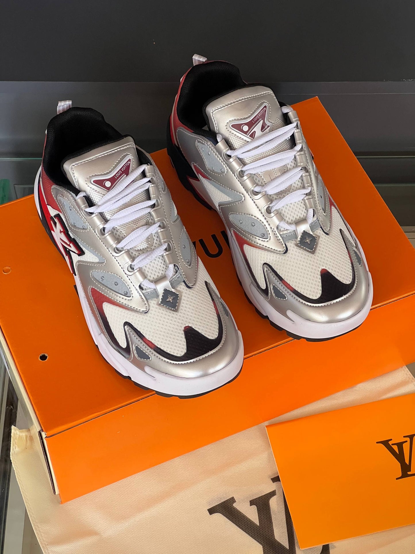 LVS - Runner Tatic Sneakers