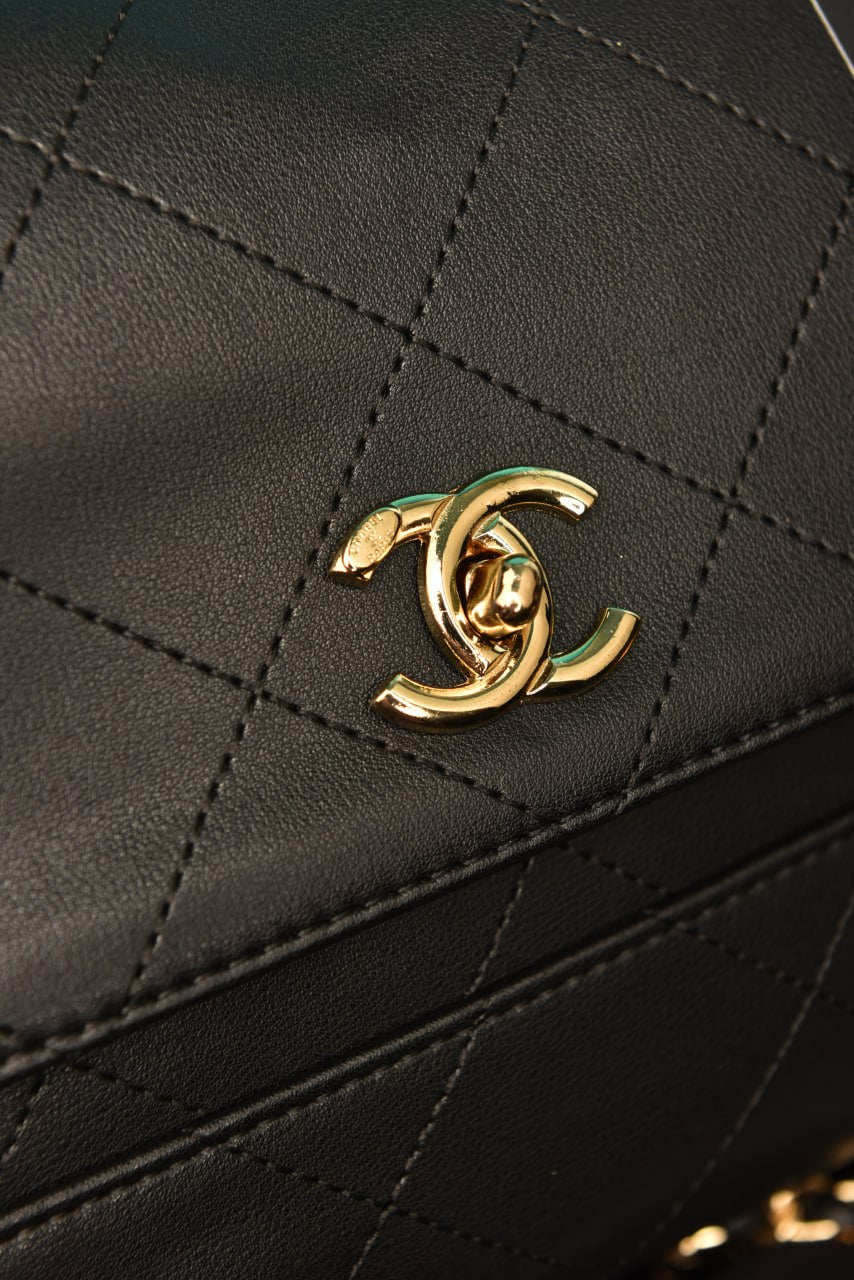 CH - Flap Shopping Bag