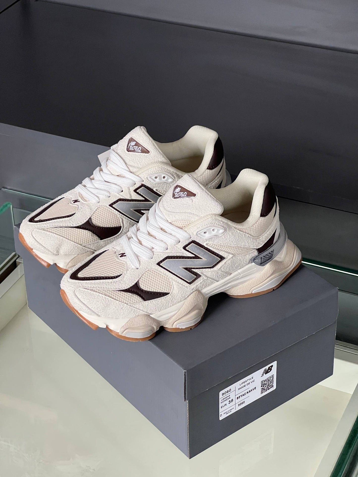 N-W Balance - Shoes