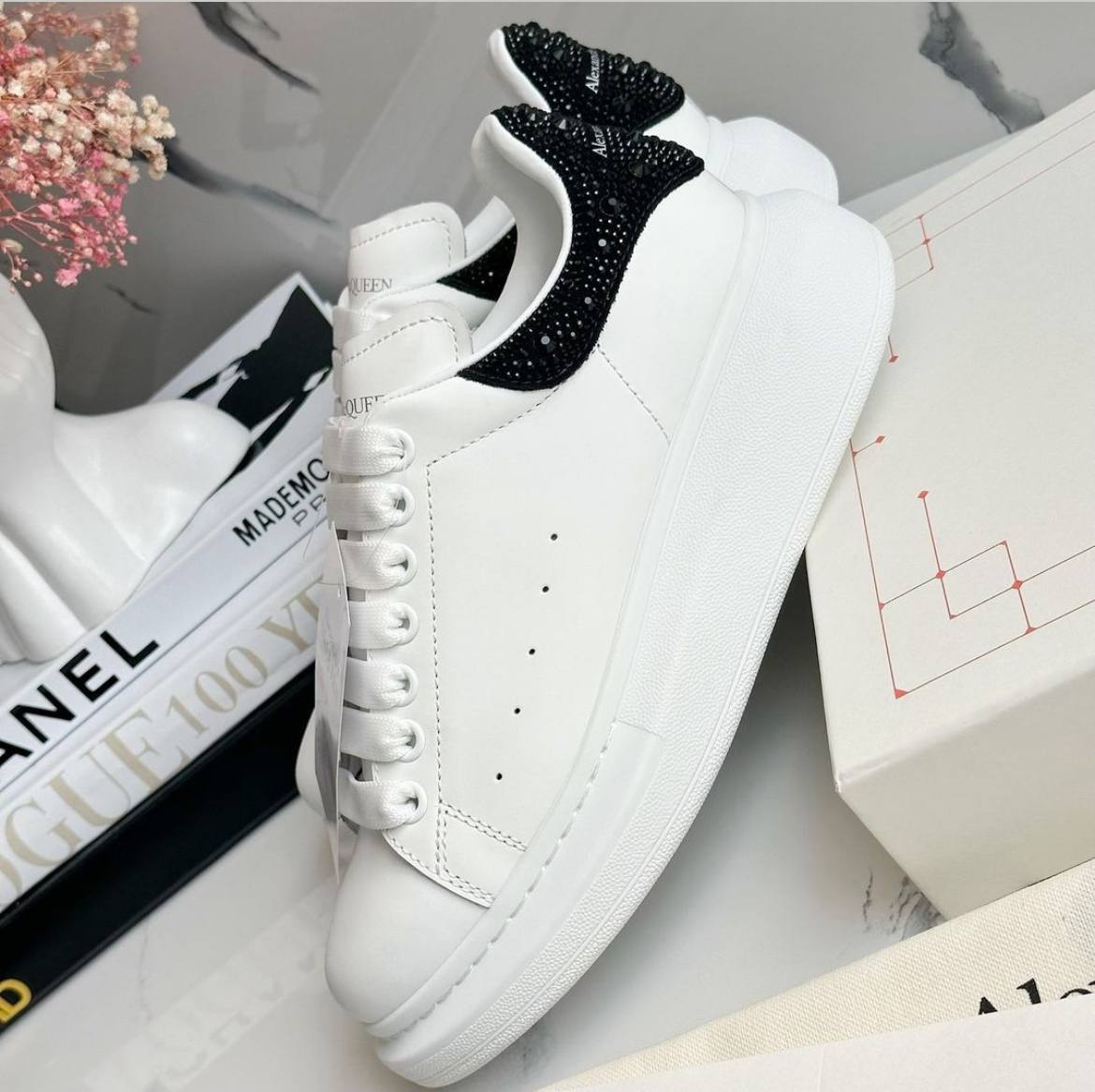 AMQN Shoes