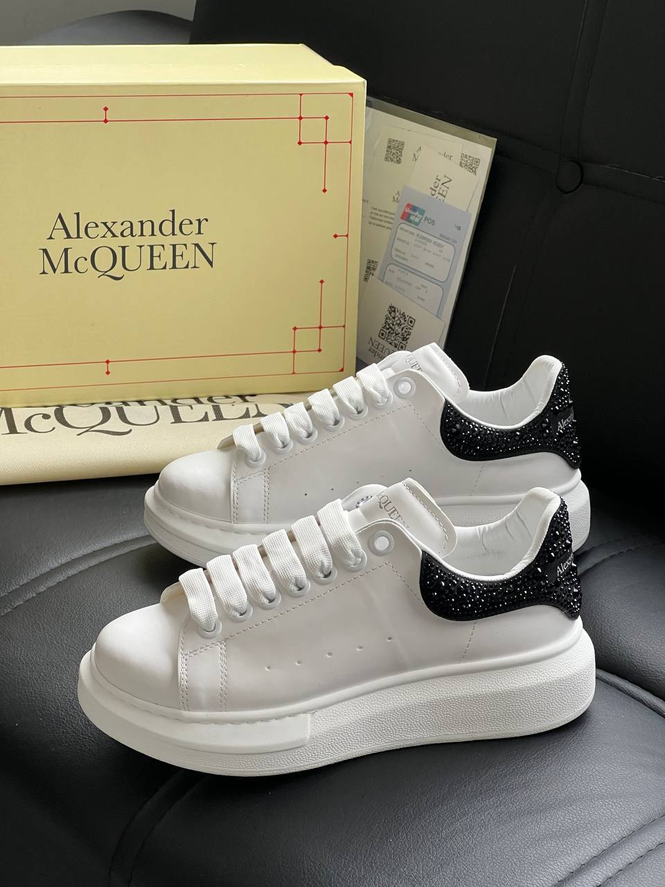 AMQN Shoes