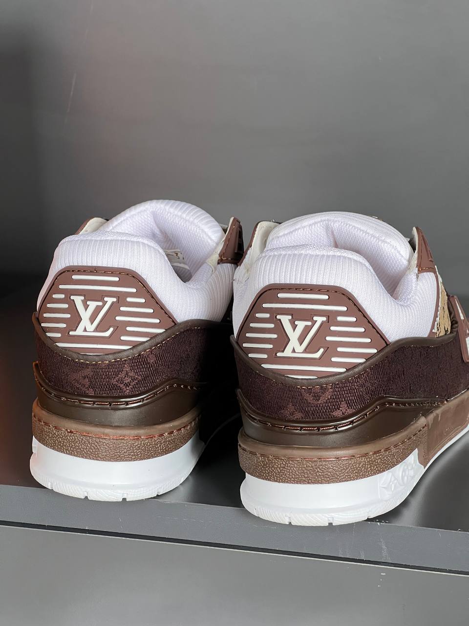 LVS Shoes