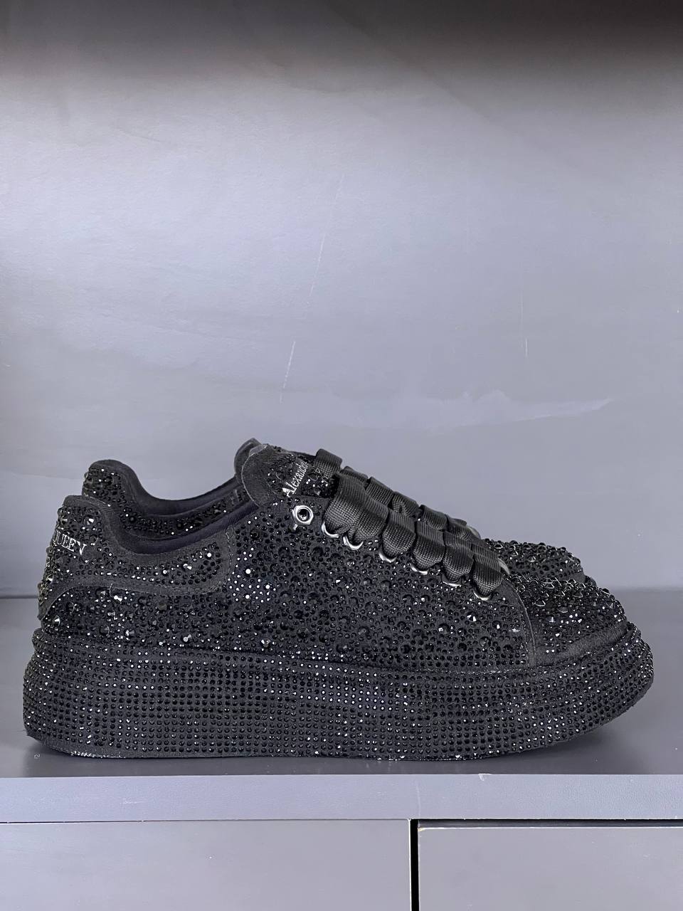 AMQN Shoes