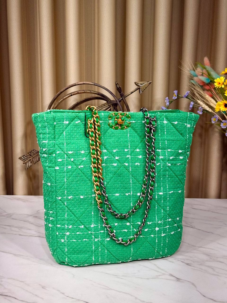 CHNL - 19 SHOPPING BAG