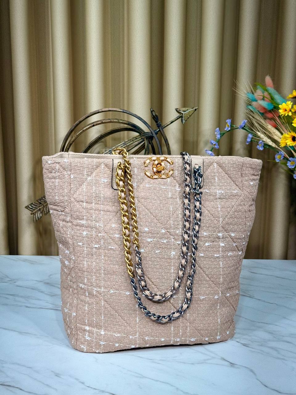 CHNL - 19 SHOPPING BAG