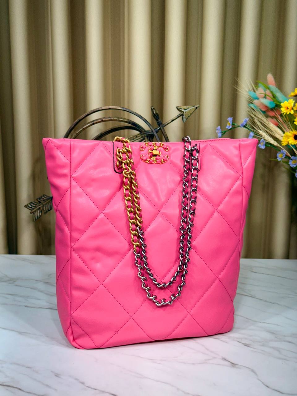 CHNL - 19 SHOPPING BAG