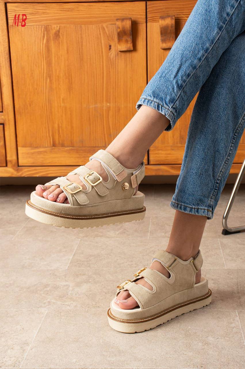 UG - Sandals