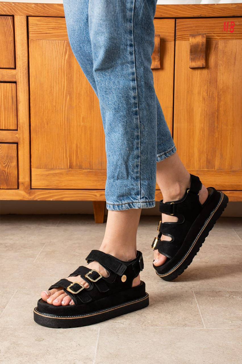 UG - Sandals