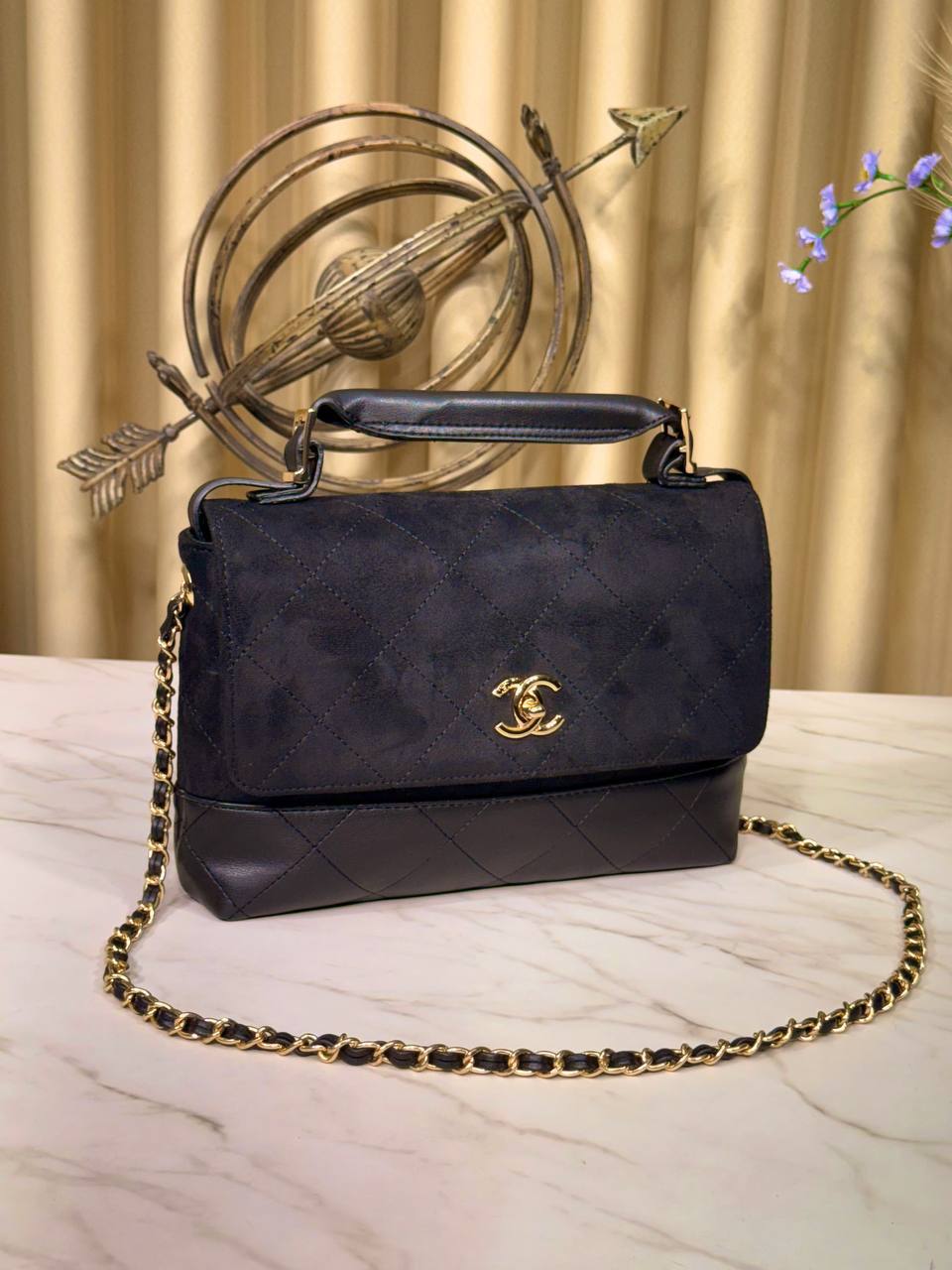 CH - Large Flap with top handbag