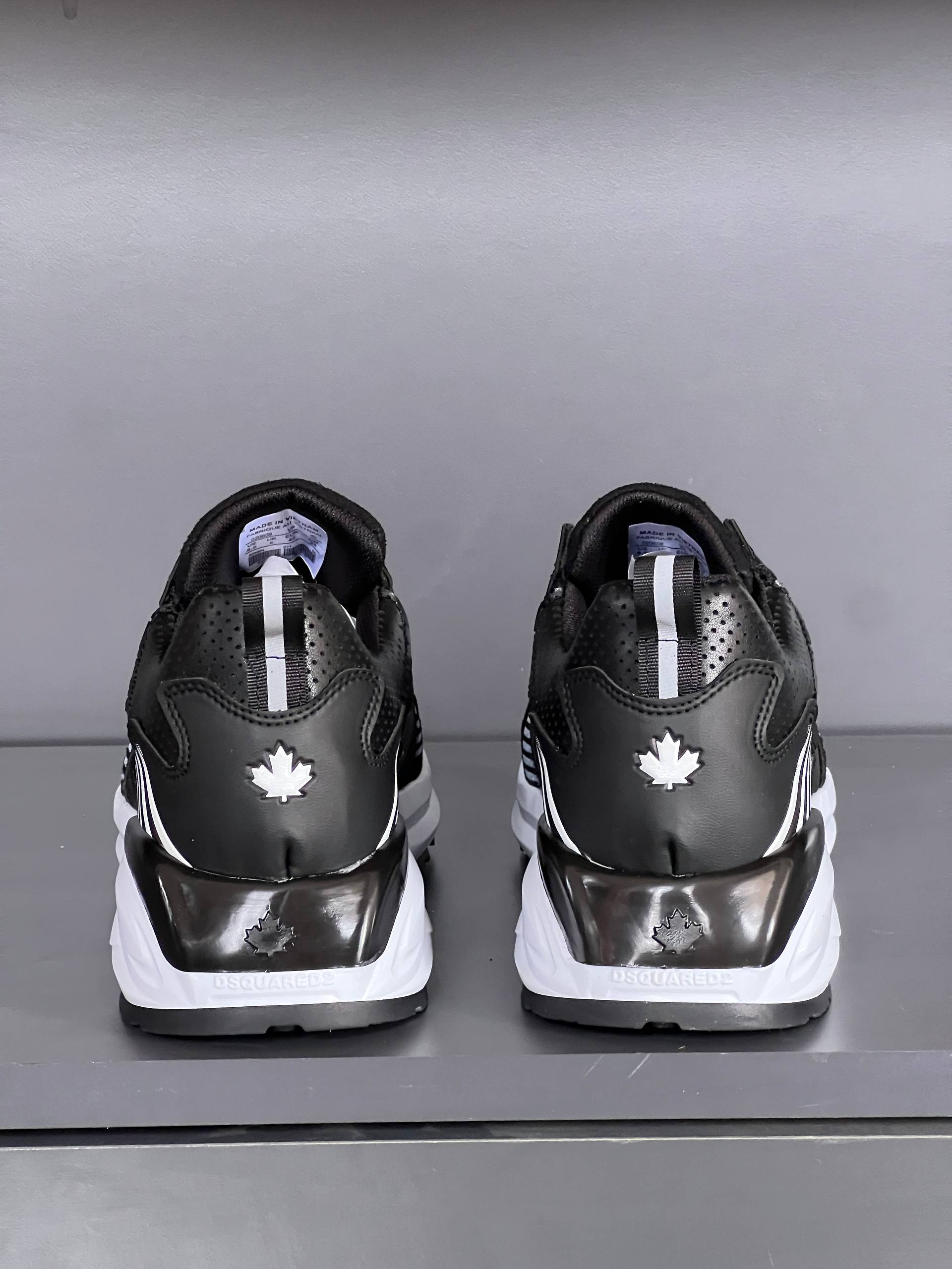 DSQ - Yüksek Kalite Sneakers